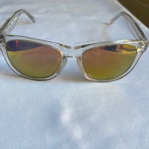 COLORS IN OPTICS CS382 XTP MARINE handmade 54 17 145 Sanford Hutton UNISEX COOL